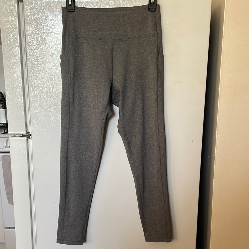 Tek Gear Medium‎ Gray High-Waisted Leggings